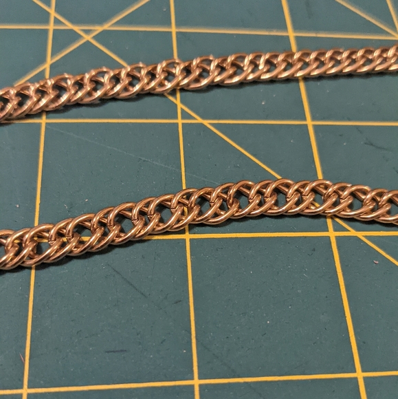 Dynamite long gold tone chain - unisex - Picture 6 of 14